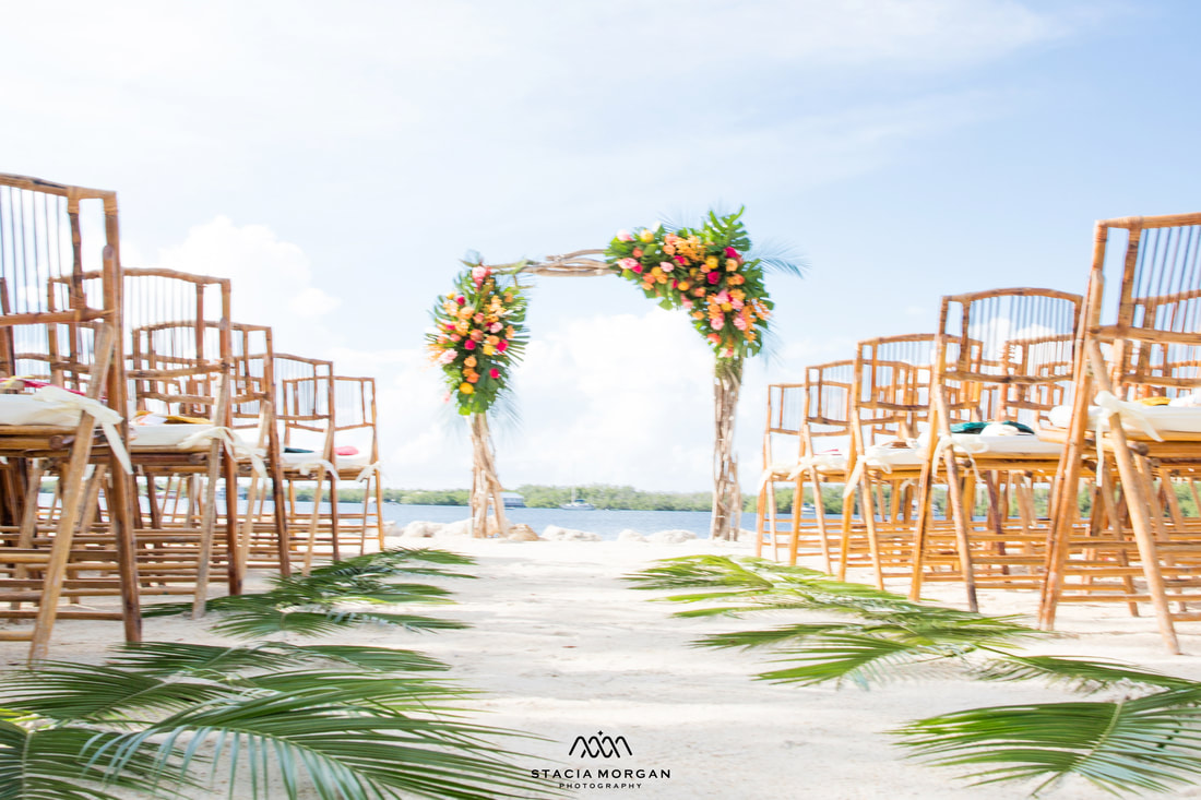 Beautiful design for this South Florida wedding ceremony